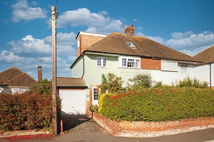 4 Bedroom Semi-Detached House For Sale In Beverley Way, Ramsgate, Kent, CT12