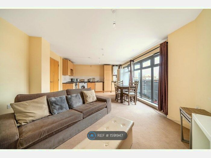 2 Bedroom Flat To Rent In Norwood Road, London, SE27