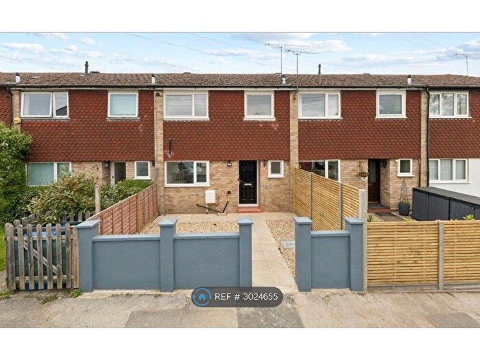 3 Bedroom Terraced House To Rent In Leacroft Sunningdale, Ascot, SL5