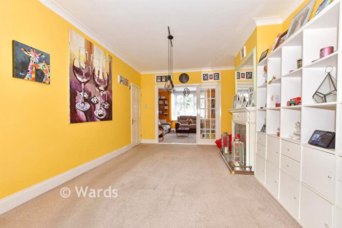 4 Bedroom Semi Detached House For Sale In Folkestone Road, Dover, Kent, CT17