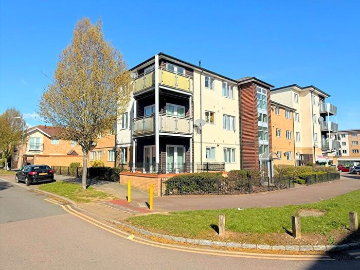 2 Bedroom Flat For Sale In Tanfield Lane, Broughton, Milton Keynes, MK10