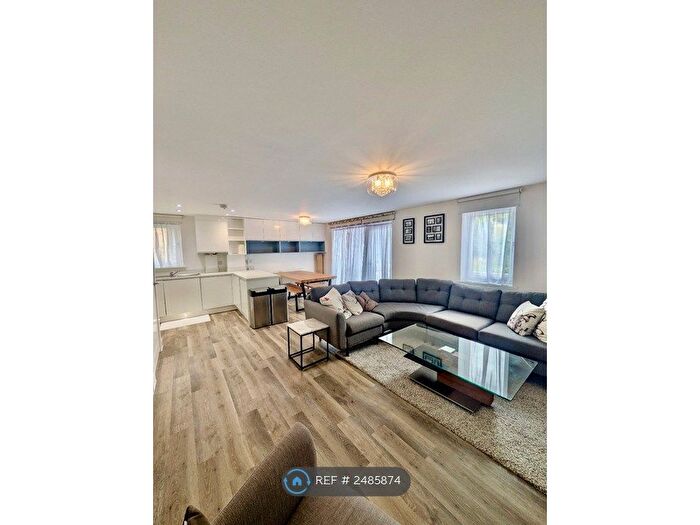 2 Bedroom Flat To Rent In Castle Hill Drive, Ebbsfleet Valley, Swanscombe, DA10