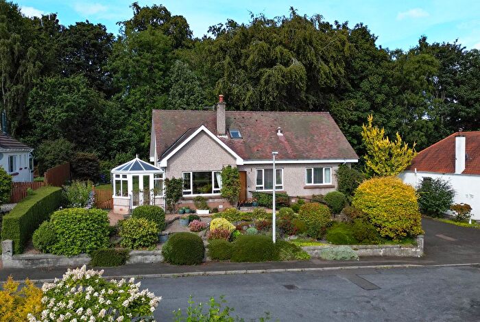 3 Bedroom Detached House For Sale In Hope Place, Crieff, PH7