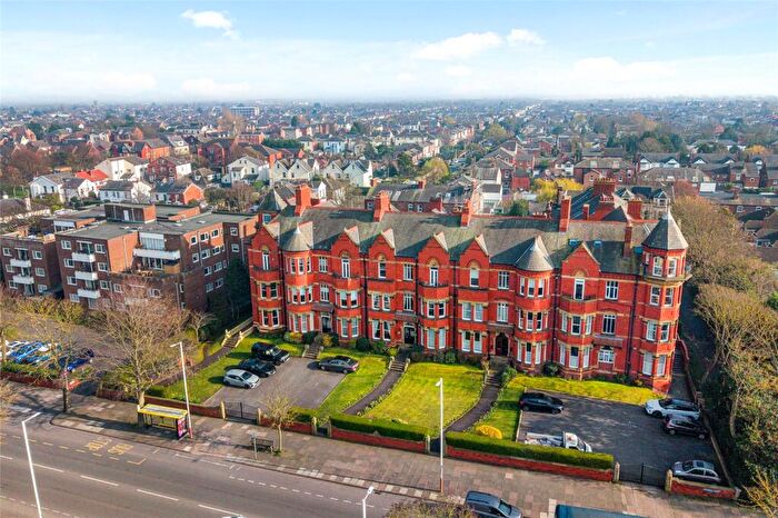 3 Bedroom Apartment For Sale In Lord Street West, Southport, Merseyside, PR8