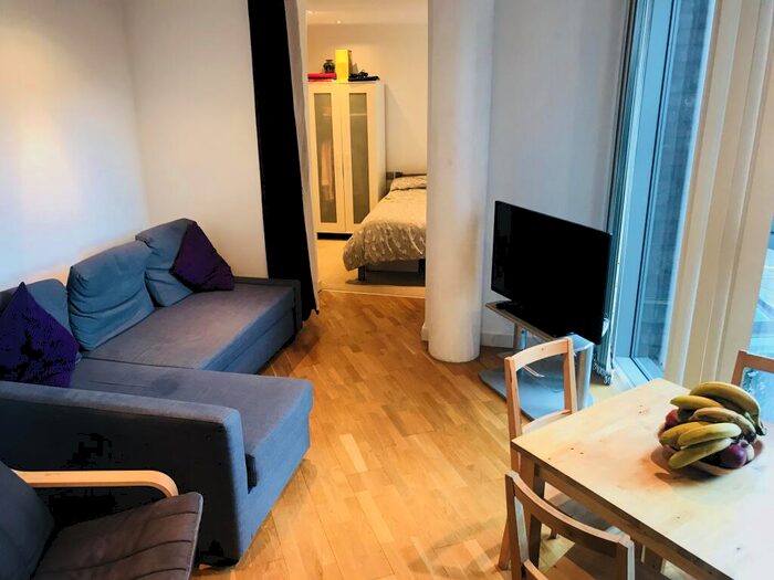 Apartment To Rent In Roberts Wharf, Neptune Street, Leeds City Centre, LS9