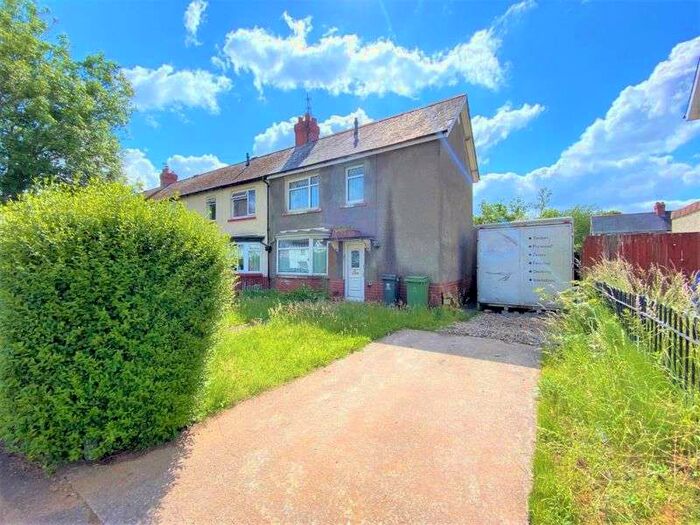Houses for sale & to rent in CF5 4NX, Macdonald Road, Ely Cardiff