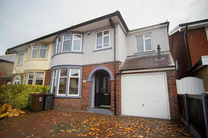 4 Bedroom Semi-Detached House To Rent In Northway, Fulwood, Preston, PR2