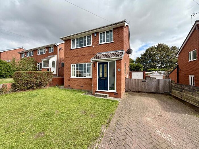 3 Bedroom Detached House For Sale In Keble Garth, Kippax, Leeds, LS25