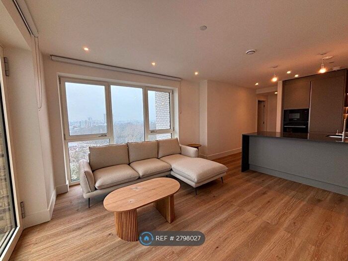 1 Bedroom Flat To Rent In Bow View Apartments, London, E3