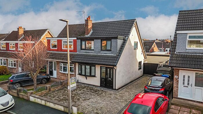 3 Bedroom Semi-Detached House For Sale In Taylor Road, Hindley Green, Wigan, WN2