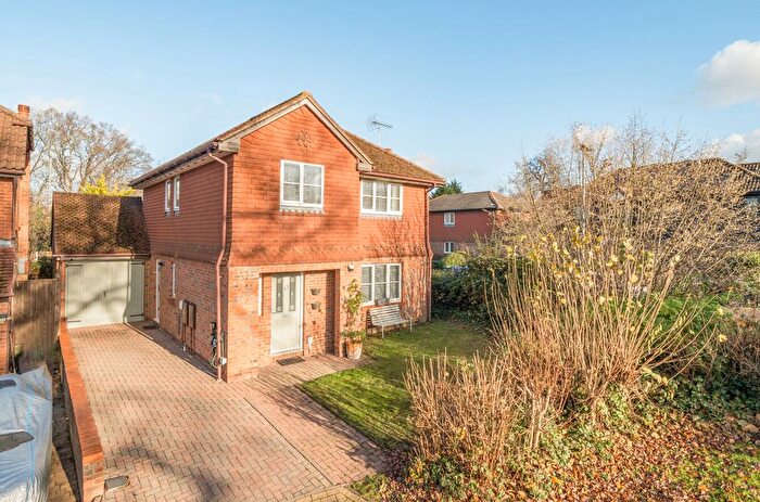 4 Bedroom Detached House For Sale In Cleopatra Place, Warfield, Bracknell, Berkshire, RG42