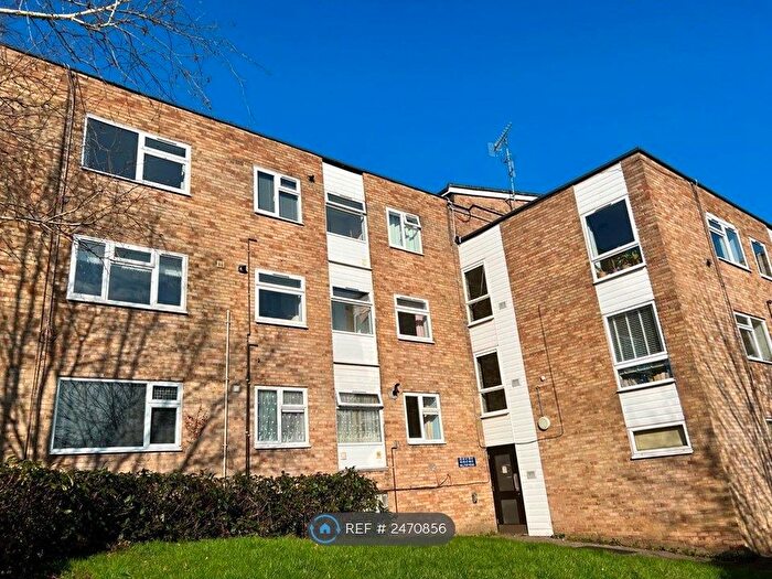 1 Bedroom Flat To Rent In Hilltop Road, Berkhamsted, HP4