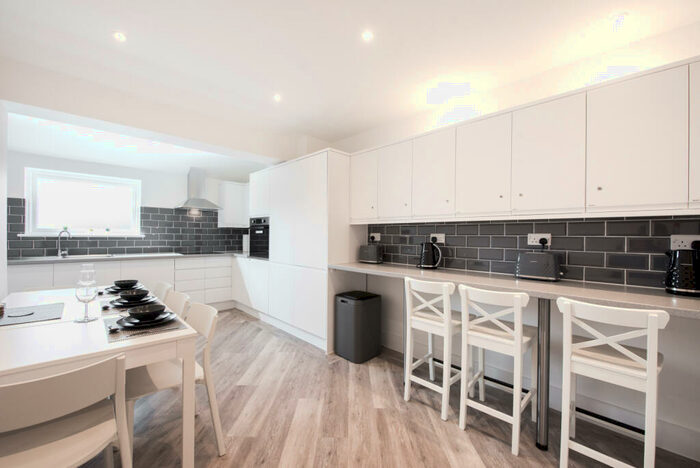 Studio To Rent In Crown Street, CM14