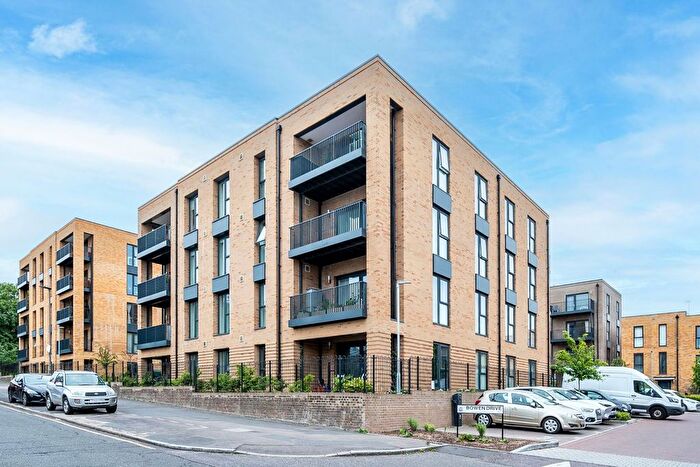 2 Bedroom Flat For Sale In Bowen Drive, Charlton, London, SE7
