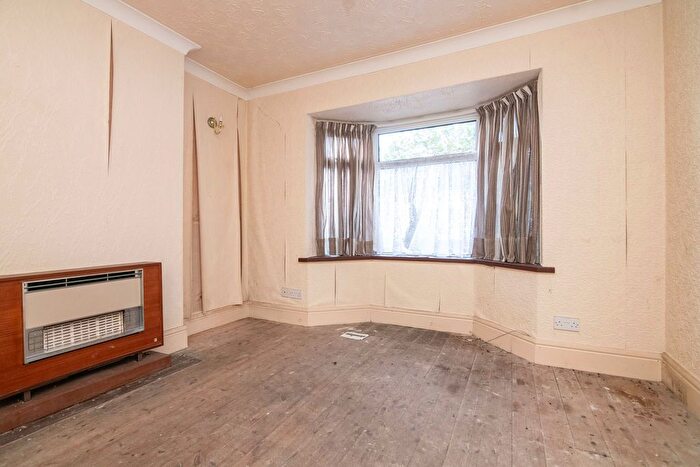 2 Bedroom Detached Bungalow For Sale In Albert Road, Halesowen, B63