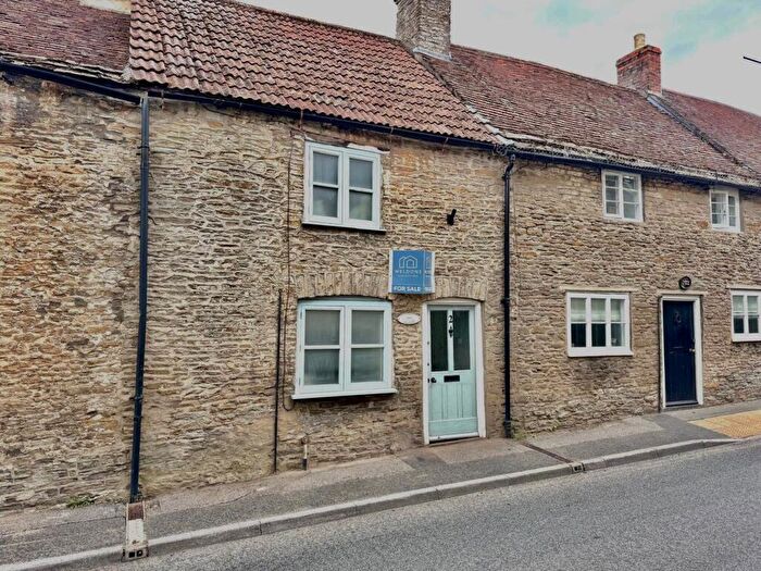 2 Bedroom Cottage For Sale In Ring Street, Stalbridge - No Onward Chain, DT10