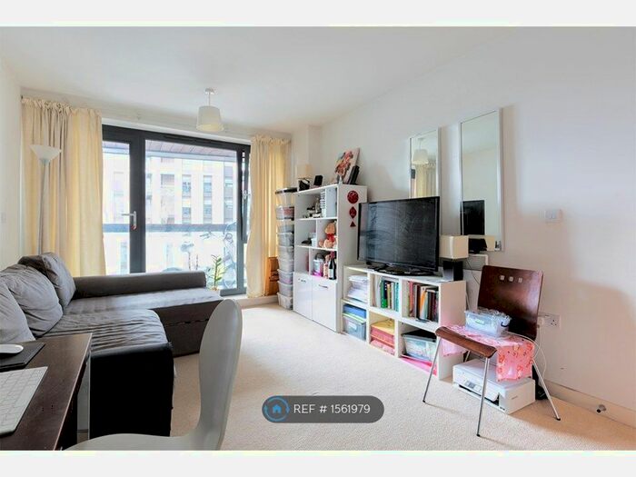 1 Bedroom Flat To Rent In The Sphere, London, E16
