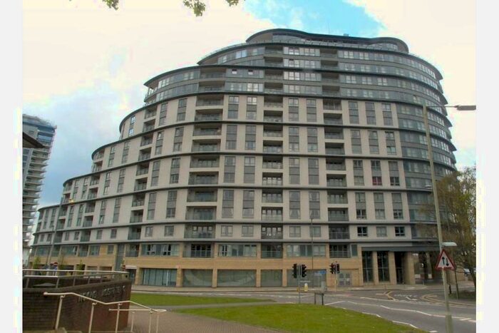 2 Bedroom Flat To Rent In Centrium, Station Approach, Woking, GU22