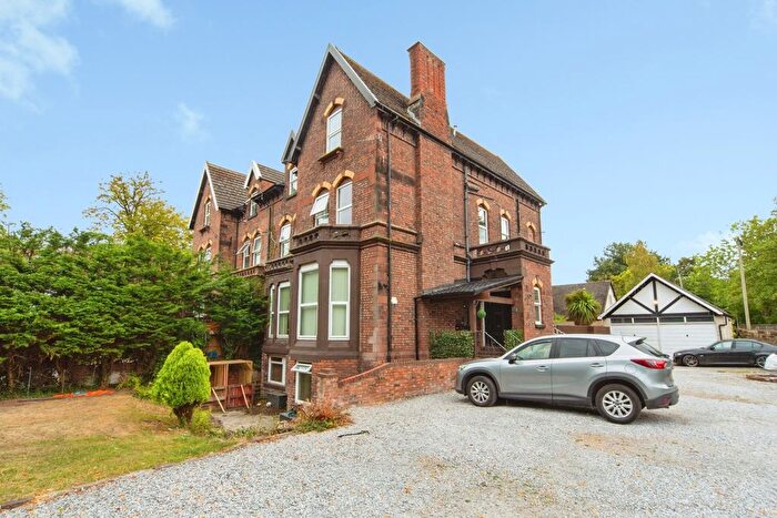 2 Bedroom Flat For Sale In Beresford Road, Prenton, CH43