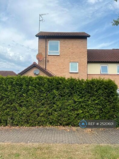 2 Bedroom Maisonette To Rent In Blackmoor Gate, Furzton, Milton Keynes, MK4