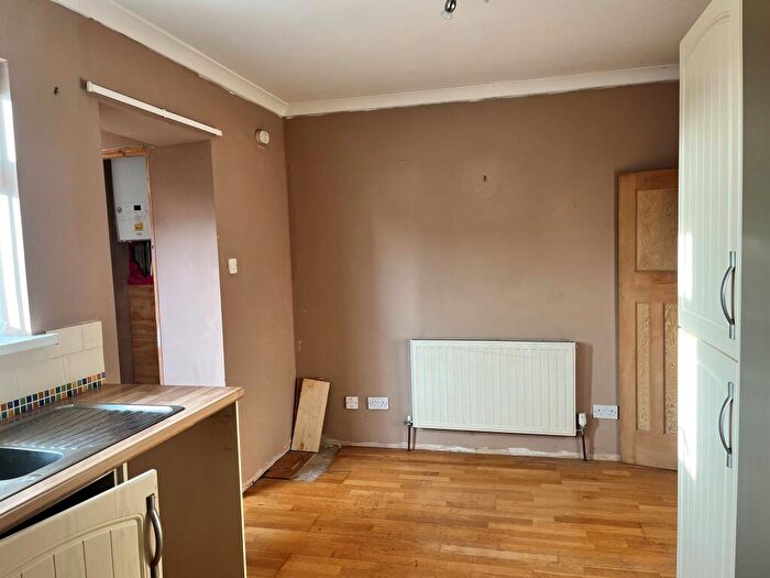 3 Bedroom Terraced House For Sale In Willerby Road, Hull, HU5