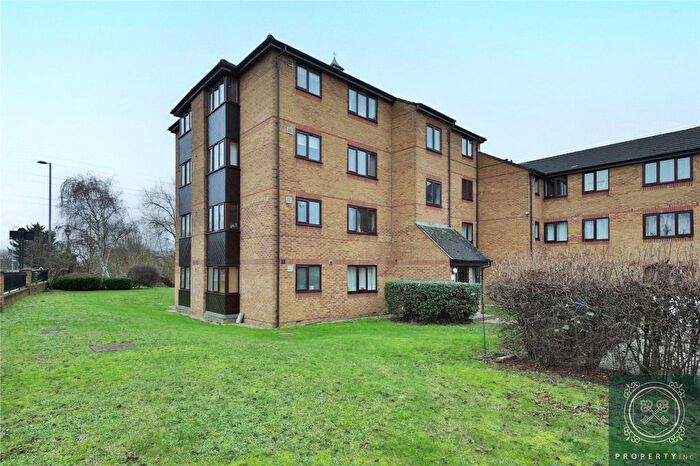 1 Bedroom Flat For Sale In Bream Close, London, N17
