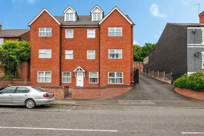 2 Bedroom Flat For Sale In Park Lane, Kidderminster, DY11