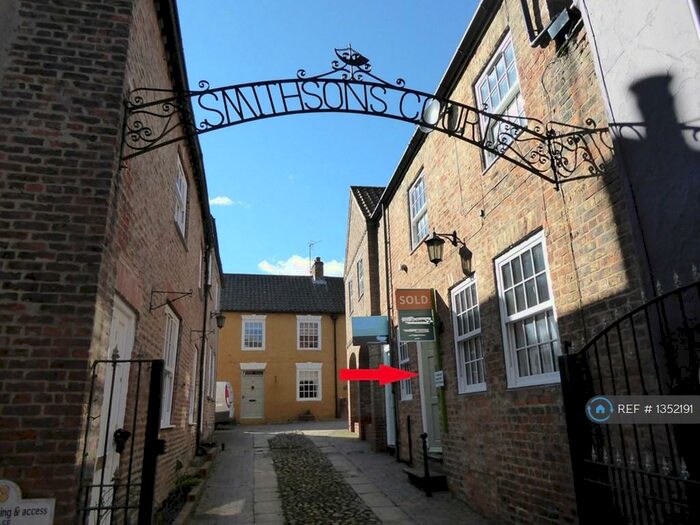 1 Bedroom Flat To Rent In Smithsons Court, Ripon, HG4