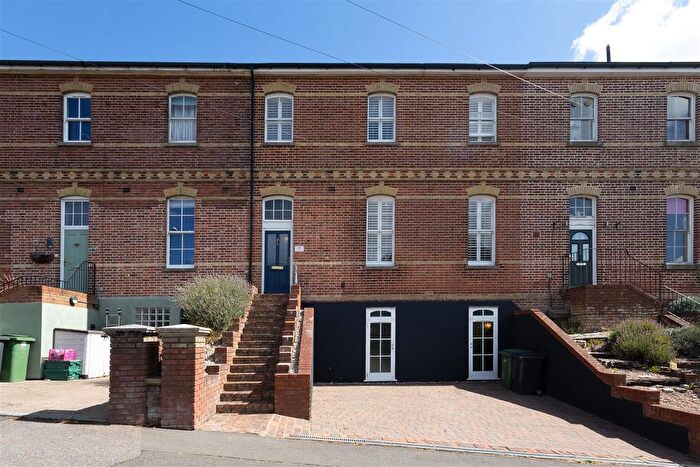 4 Bedroom Terraced House For Sale In Frederick Road, Hastings, TN35