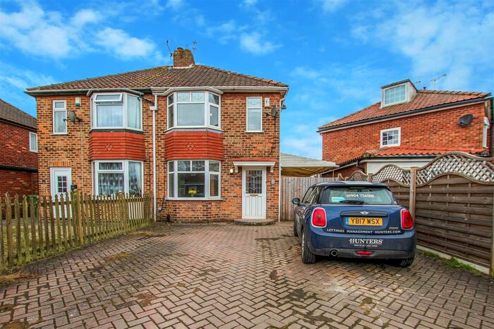 2 Bedroom Semi-Detached House To Rent In Gillamoor Avenue, York, YO31