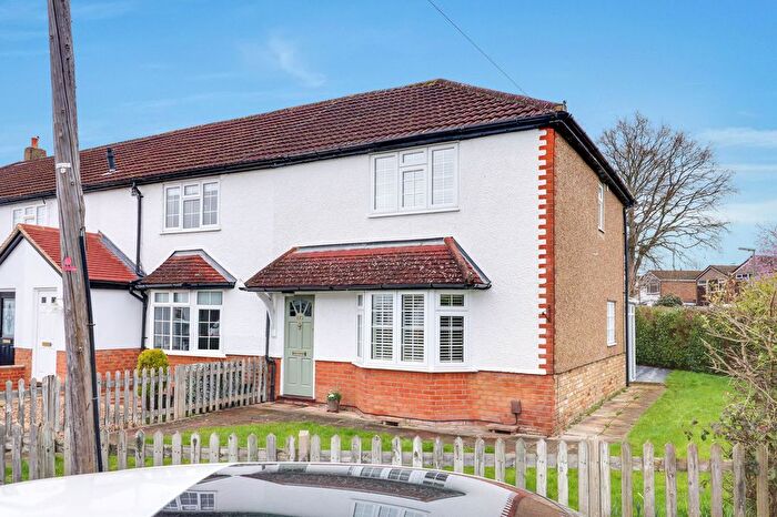 3 Bedroom Terraced House For Sale In Coverts Road, Claygate, KT10