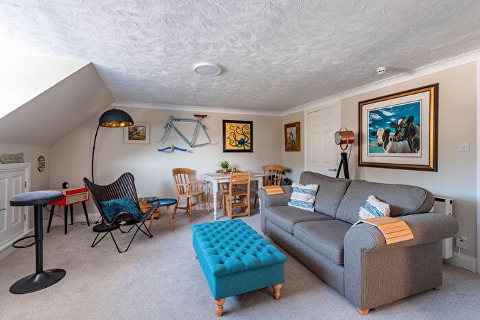 1 Bedroom Flat For Sale In Imperial Court, Lynton, EX35