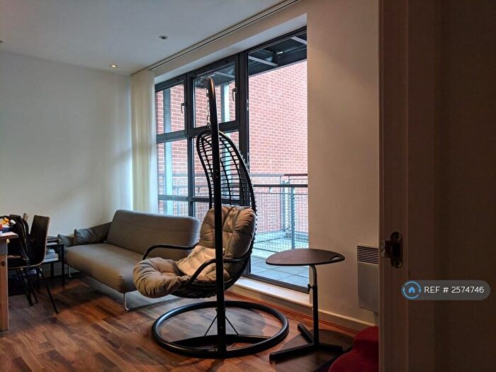 1 Bedroom Flat To Rent In Carmine Wharf, London, E14