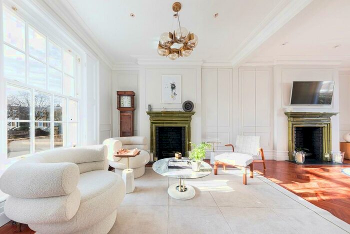 3 Bedroom Terraced House To Rent In Englefield Road, London, N1