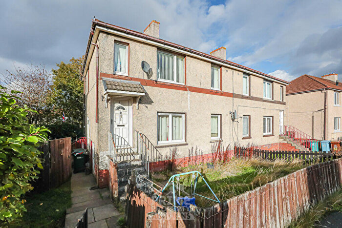 2 Bedroom Flat For Sale In Beechwood Crescent, Wishaw, ML2