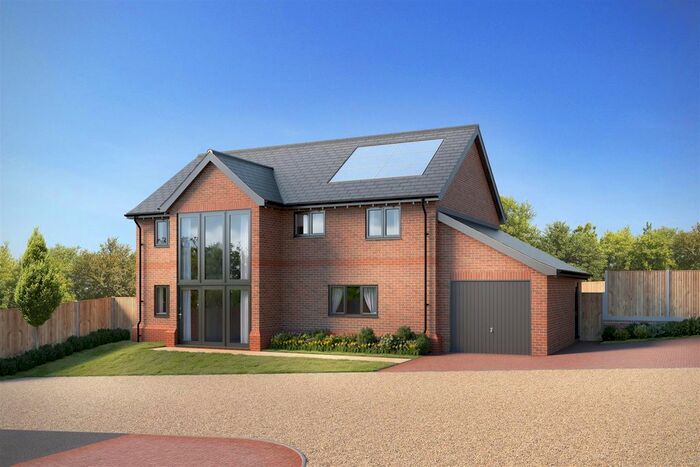 4 Bedroom Detached House For Sale In High Street, Kimpton, Hitchin, SG4