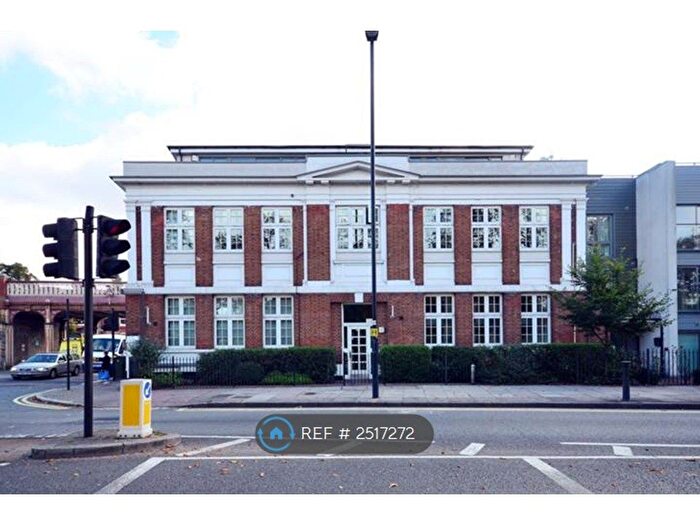 2 Bedroom Flat To Rent In Herne Hill, London, SE24