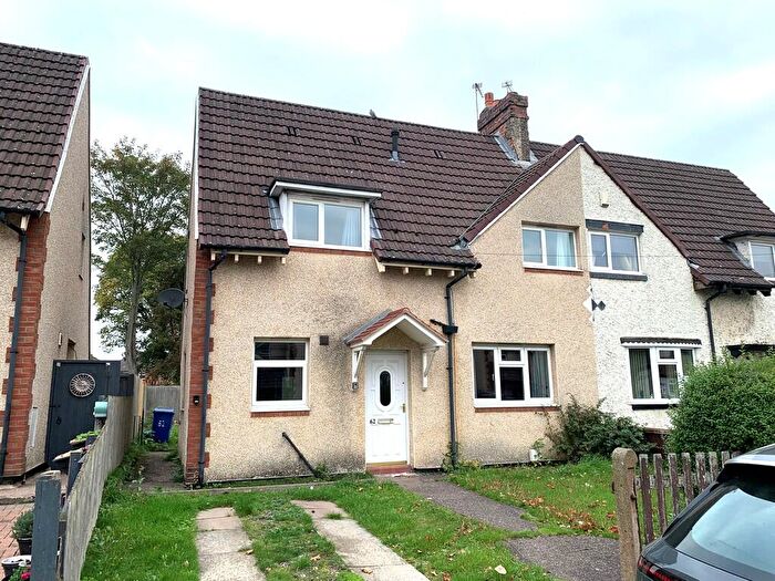3 Bedroom Semi-Detached House For Sale In Second Avenue, Kidsgrove, Stoke-on-Trent, ST7