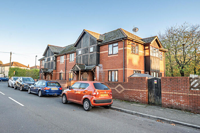 1 Bedroom Flat For Sale In Benson Road, Southampton, SO15