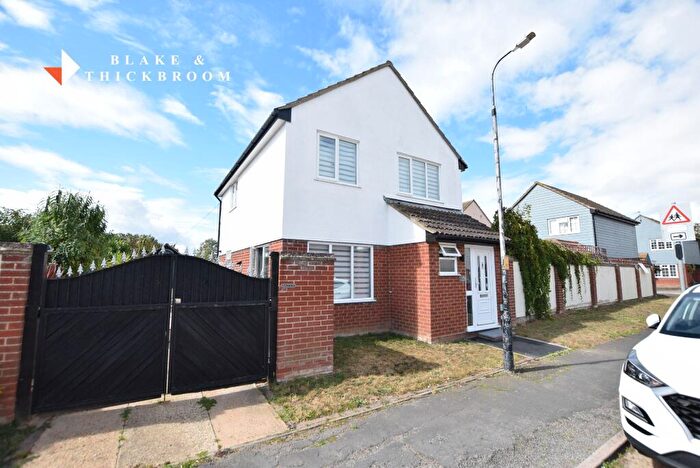 3 Bedroom Detached House For Sale In Hampstead Avenue, Clacton-on-Sea, CO16