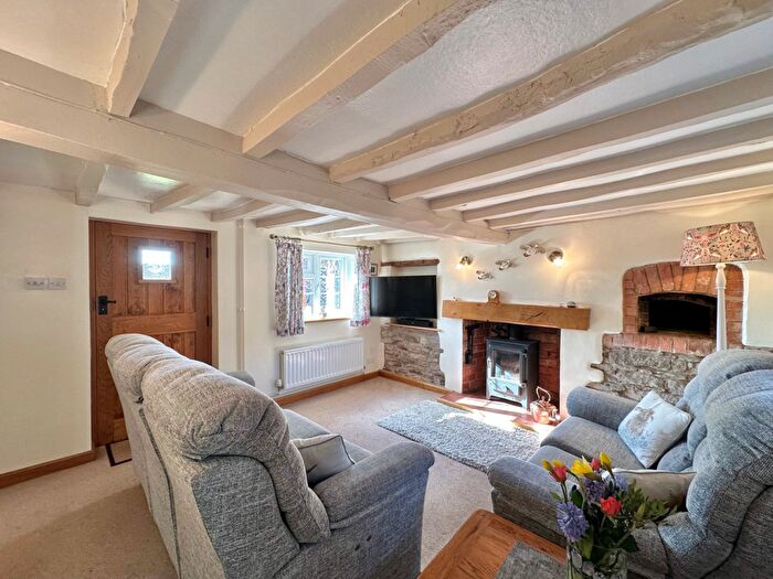 2 Bedroom Cottage For Sale In Breinton, Hereford, HR4