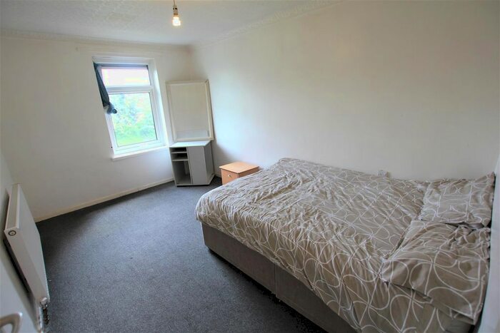 1 Bedroom Flat To Rent In Claydon Road, Leicester, LE5