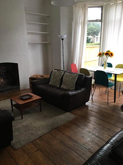 5 Bedroom Semi-Detached House To Rent In Cranbrook Road, Bristol, BS6