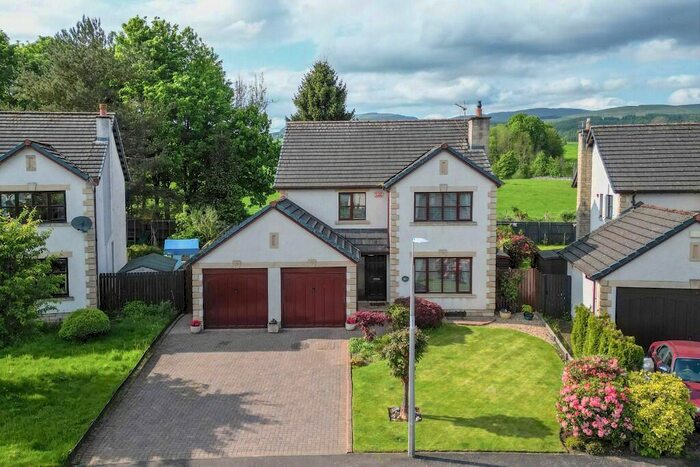 4 Bedroom Detached House For Sale In Turretbank Drive, Crieff, Perthshire, PH7