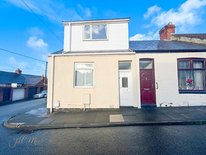 2 Bedroom End Of Terrace House For Sale In Wallis Street, Penshaw, Houghton-Le-Spring, DH4