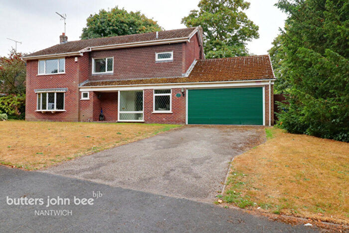 4 Bedroom Detached House For Sale In Betley Hall Gardens, Crewe, CW3