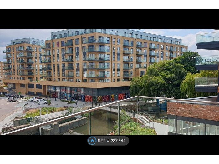 2 Bedroom Flat To Rent In William Mundy Way, Dartford, DA1