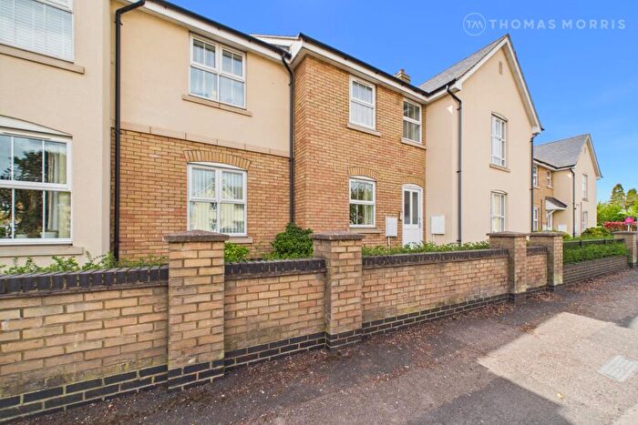 2 Bedroom Apartment For Sale In North Road, St. Ives, Cambridgeshire, PE27