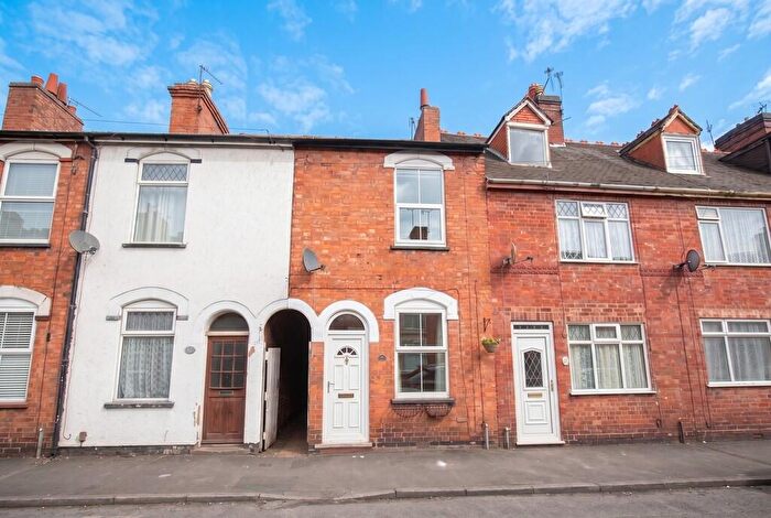 2 Bedroom Terraced House For Sale In Erdington Road, Atherstone, CV9