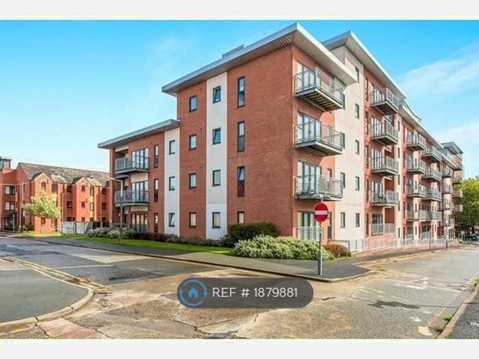 2 Bedroom Flat To Rent In Lumen Court, Preston, PR1